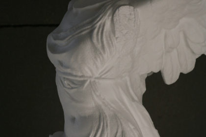 Poliart_Nike_Samotracia_in_Polistirolo